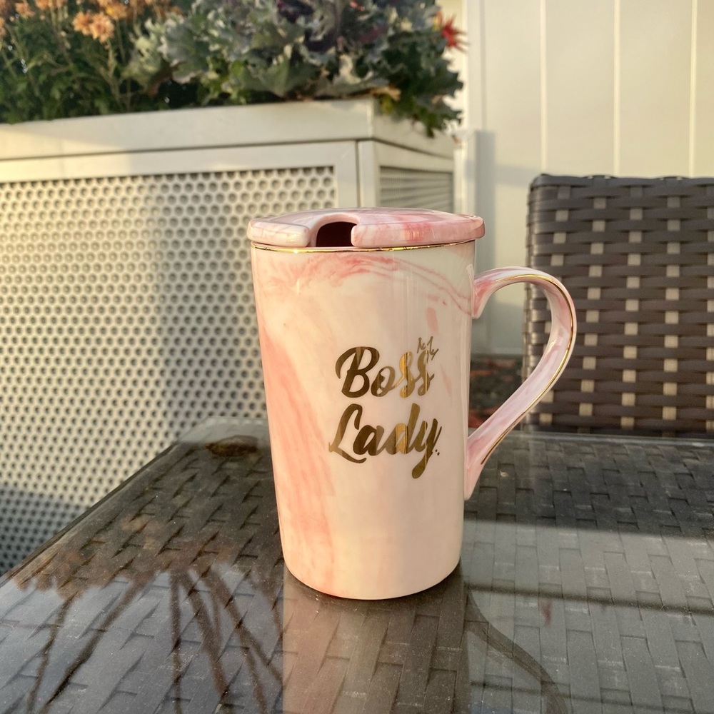 Never used boss lady pink and gold mug with lid